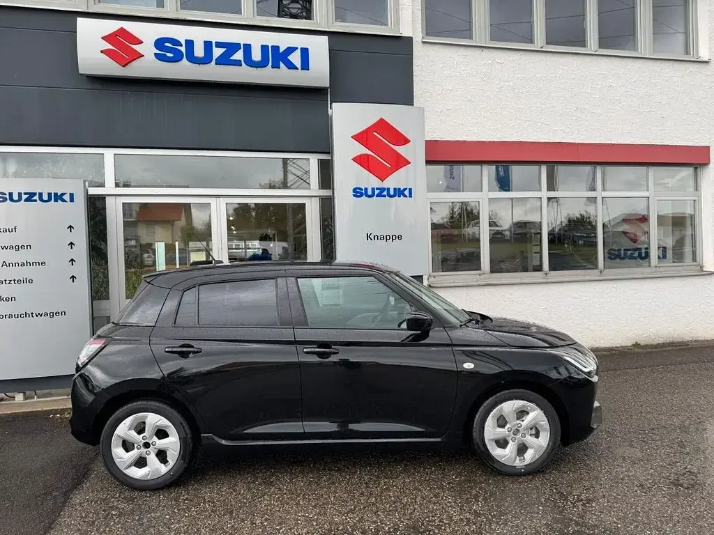 Neu Suzuki Swift Comfort 82 PS (60 kW) 2026 Schwarz Kleinwagen
