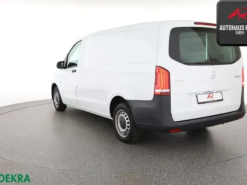 Gebraucht Mercedes Vito 136 PS (100 kW) 2019 Weiß Van