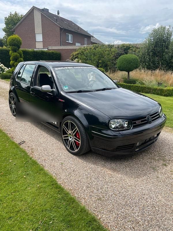 Schwarz Gebraucht 1998 VW Golf IV GTI Limousine | 11.799 € - Bild 1/4