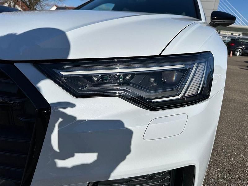 Gebraucht Audi A6 Sport 367 PS (269 kW) 2023 Gletscherweiß (metallic) Kombi