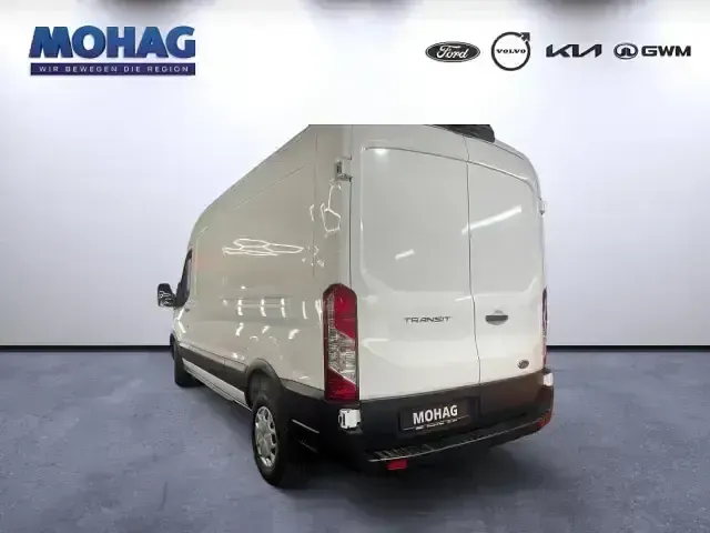 Gebraucht Ford Transit Trend 131 PS (96 kW) 2024 Weiss Van