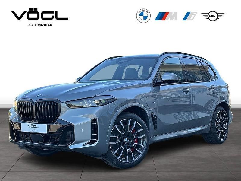 Grau Gebraucht 2025 BMW X5 M Sport SUV | 98.290 € (Superpreis) - Bild 1/4