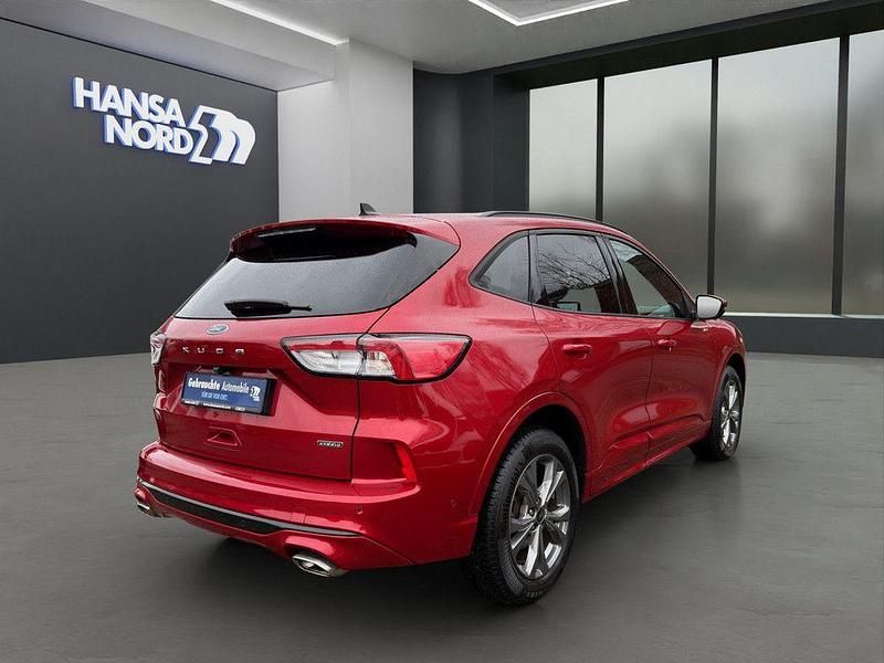 Gebraucht Ford Kuga ST-Line 224 PS (164 kW) 2022 Rot / lucid rot (metallic) SUV