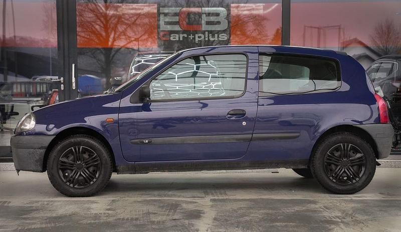 Gebraucht Renault Clio II Basis 58 PS (42 kW) 1998 Schwarz Kleinwagen