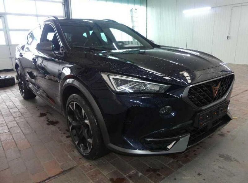 Gebraucht Cupra Formentor 150 PS (110 kW) 2023 Asphalt blau metallic (metallic) SUV