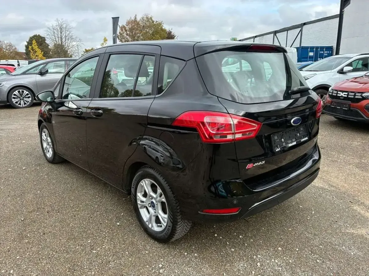 Gebraucht Ford B-MAX Cool & Connect 125 PS (91 kW) 2017 Schwarz Van / Kleinbus