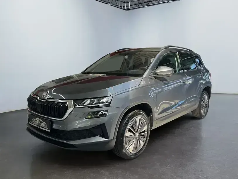 Gebraucht Skoda Karoq Tour 150 PS (110 kW) 2023 Graphitegrau SUV