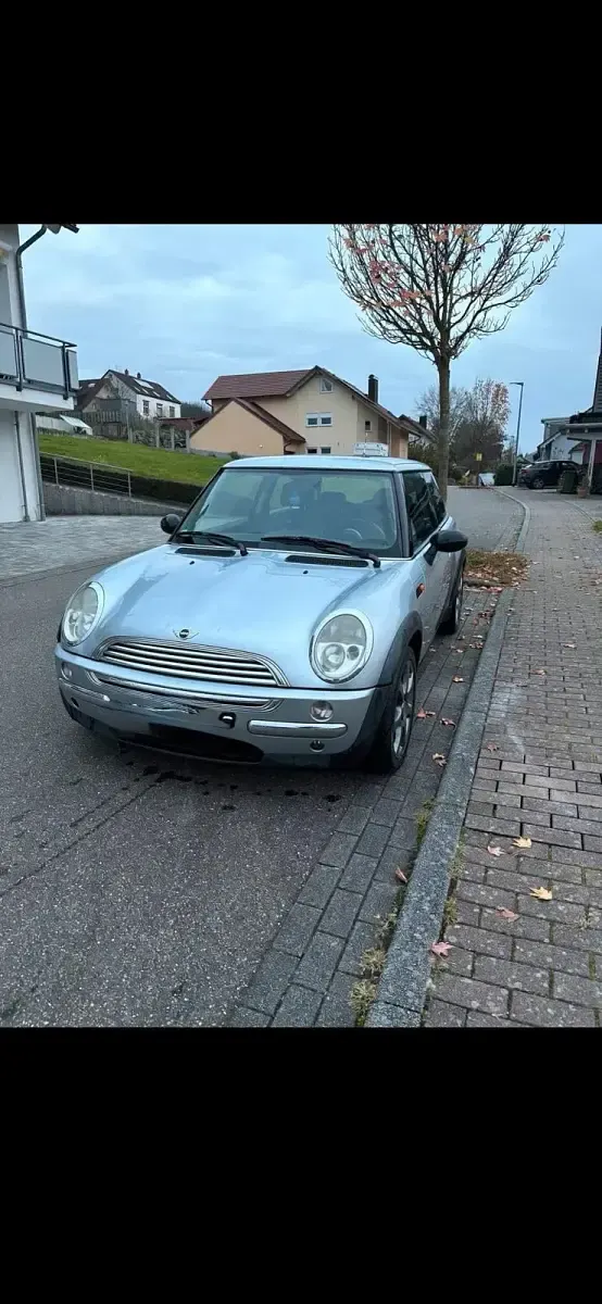 Gebraucht Mini ONE 90 PS (66 kW) 2004 Silber Kleinwagen