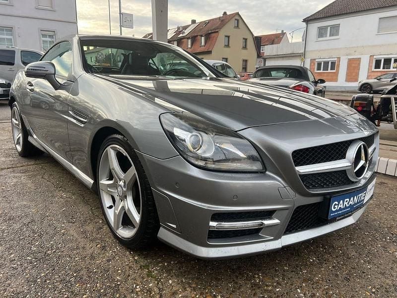 Gebraucht Mercedes SLK250 AMG 204 PS (150 kW) 2012 Silber Cabrio