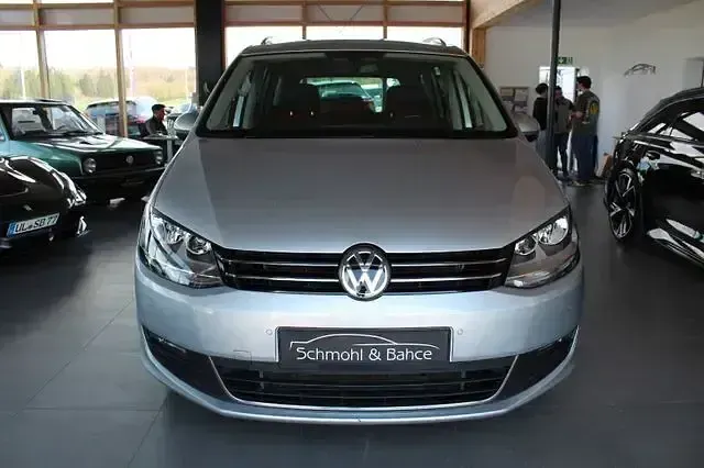 Gebraucht VW Sharan Highline 150 PS (110 kW) 2018 Silber Van / Kleinbus