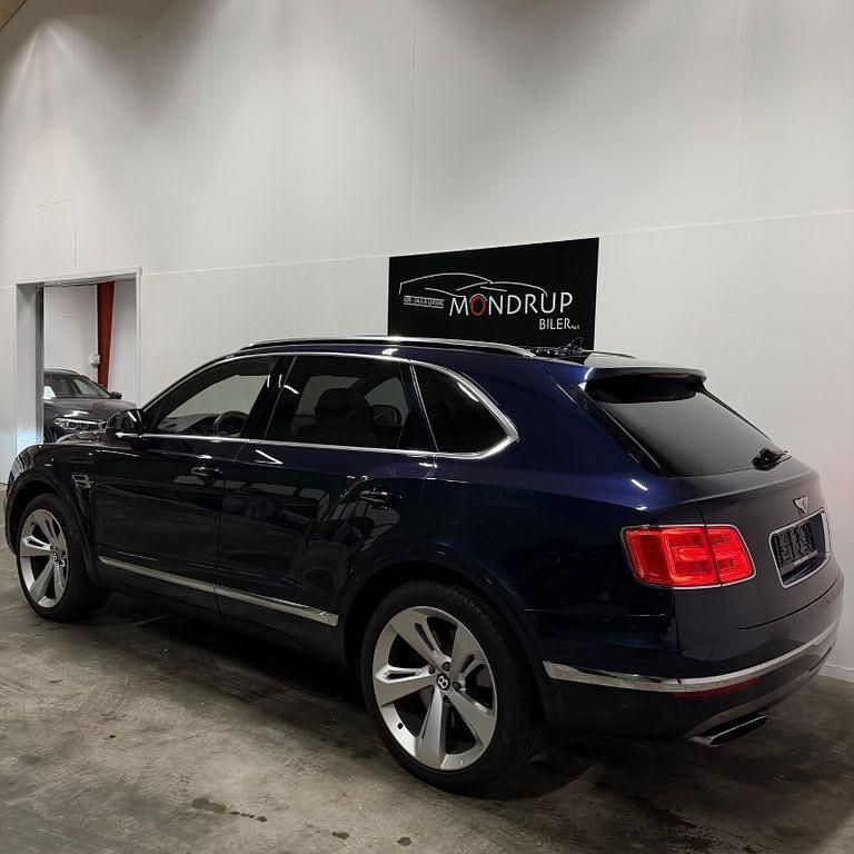 Gebraucht Bentley Bentayga 608 PS (447 kW) 2016 Blau SUV