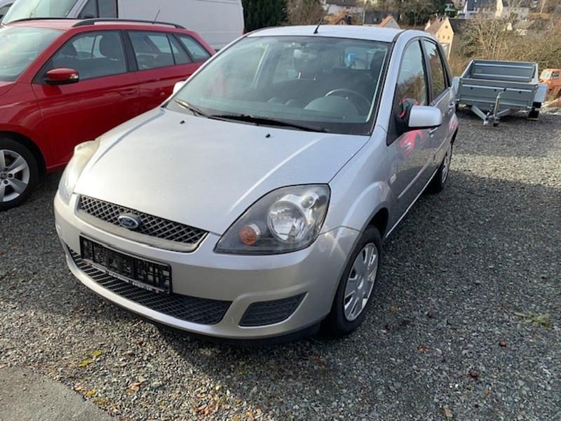 Silber Gebraucht 2008 Ford Fiesta Kleinwagen | 500 € (Superpreis) - Bild 1/4
