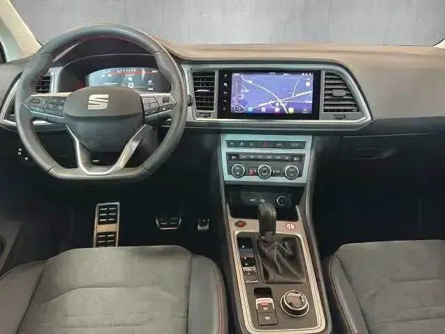 Gebraucht Seat Ateca FR 150 PS (110 kW) 2025 Grau SUV