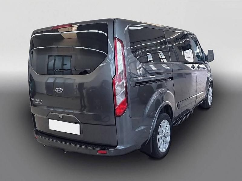 Gebraucht Ford Tourneo Titanium 185 PS (136 kW) 2021 Grau Van / Kleinbus