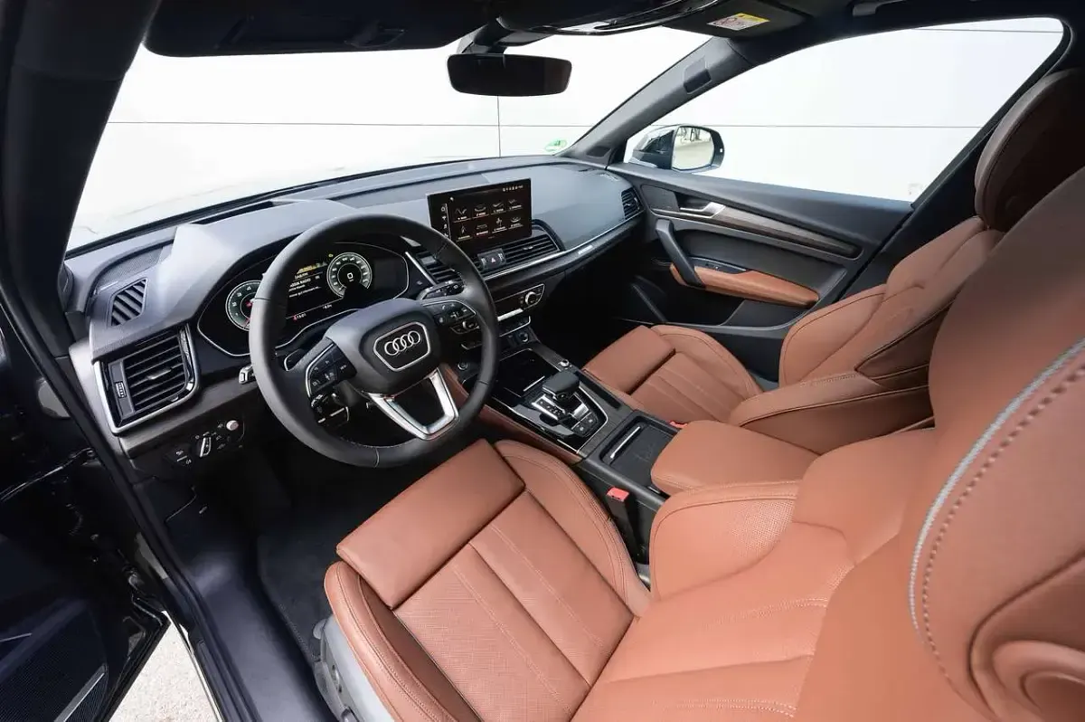Gebraucht Audi Q5 S-Line 265 PS (194 kW) 2023 Grau SUV