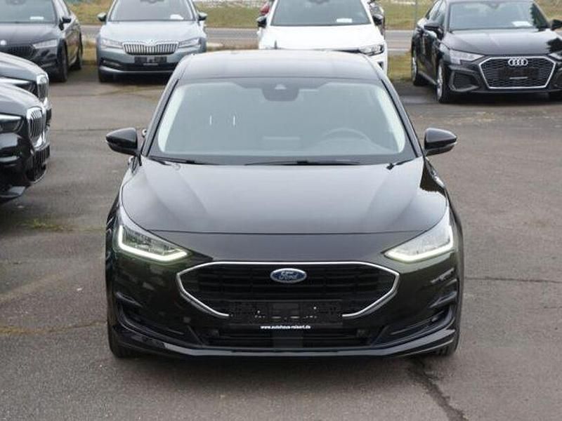 Gebraucht Ford Focus Cool & Connect 120 PS (88 kW) 2023 Schwarz Limousine