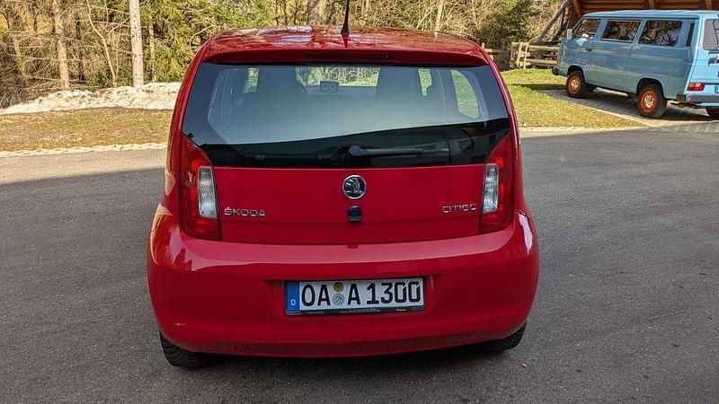 Gebraucht Skoda Citigo Active 60 PS (44 kW) 2013 Rot Kleinwagen