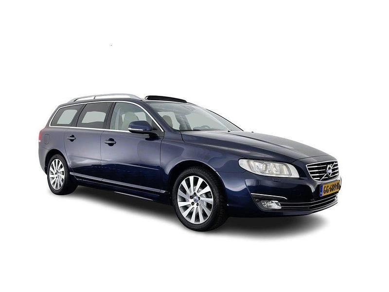 Gebraucht Volvo V70 Summum 181 PS (133 kW) 2015 Blau Kombi