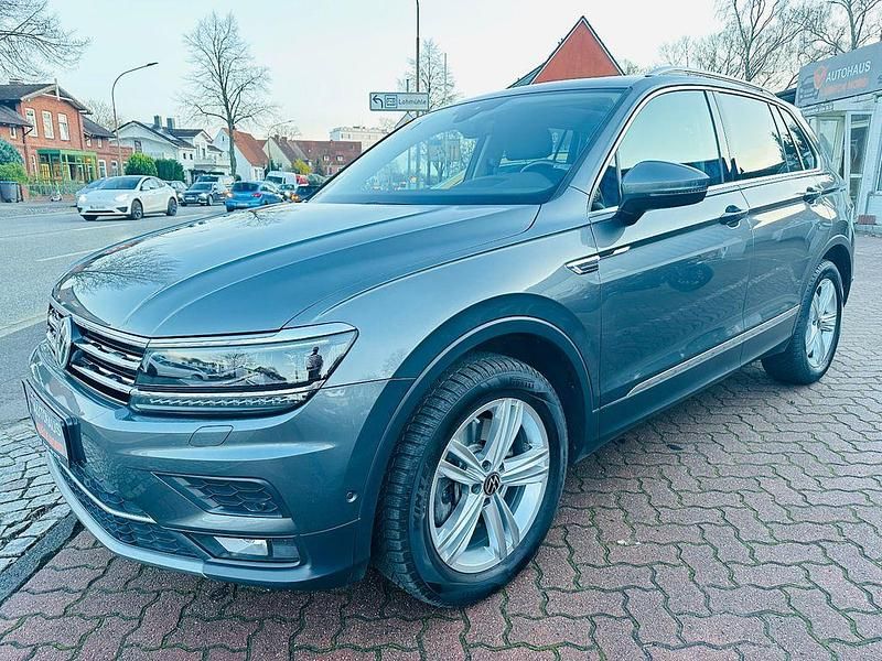 Grau Gebraucht 2019 VW Tiguan Highline SUV | 24.990 € (Fairer Preis) - Bild 1/4