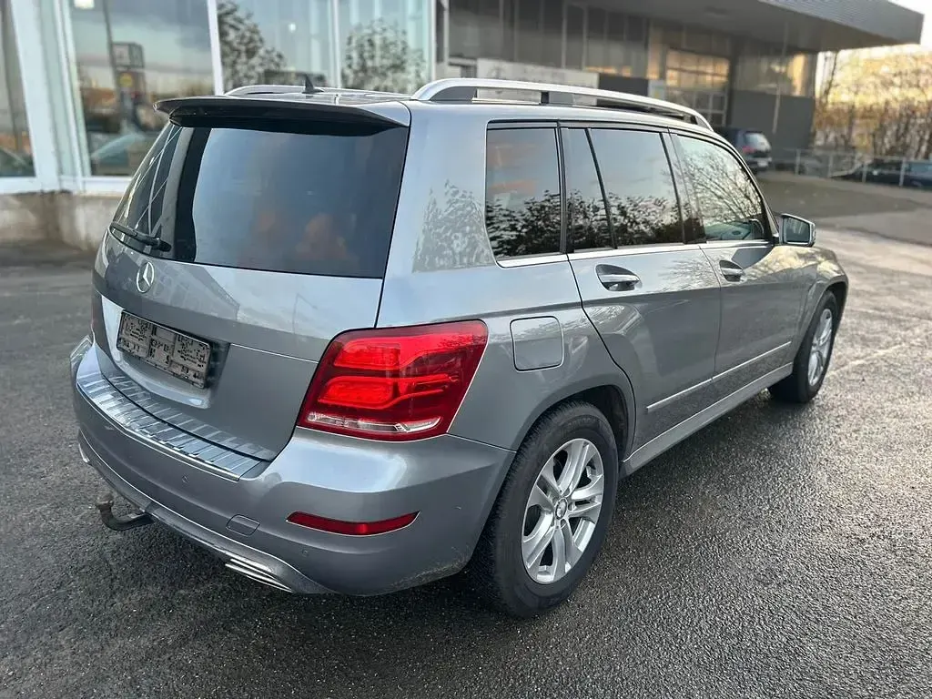 Gebraucht Mercedes GLK200 143 PS (105 kW) 2013 Palladiumsilber  metalliclack (metallic) SUV