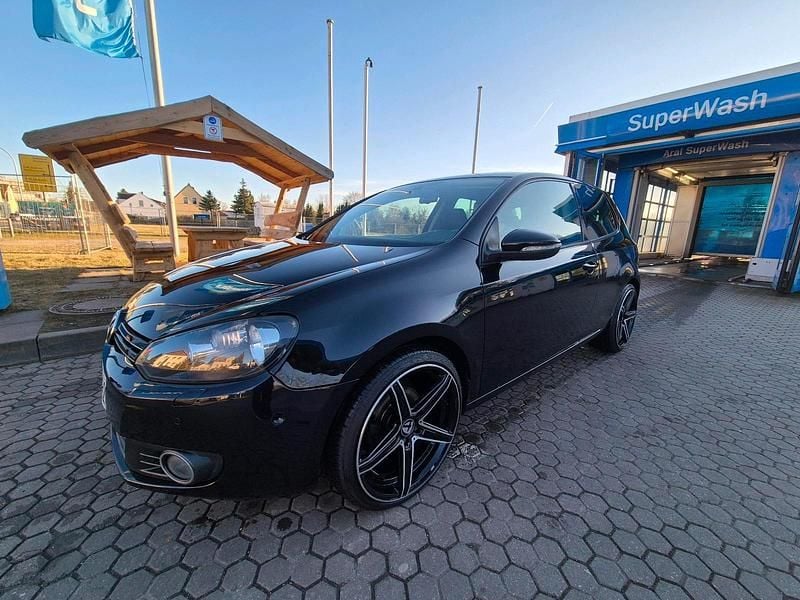 Gebraucht VW Golf 2011 Schwarz Coupé