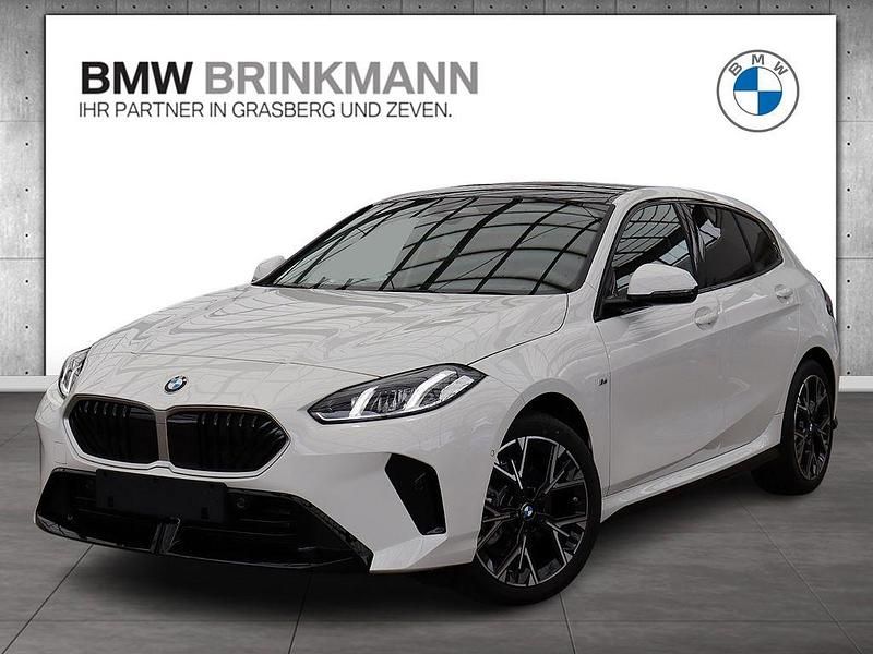 Alpinweiss iii Neu 2025 BMW 116 M Sport Kleinwagen | 31.960 € (Superpreis) - Bild 1/4