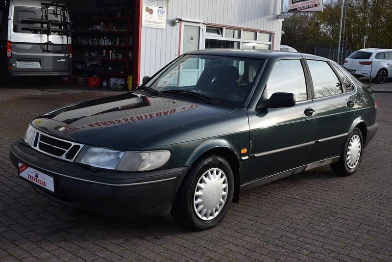 Gebraucht Saab 900 133 PS (97 kW) 1994 Grün Limousine