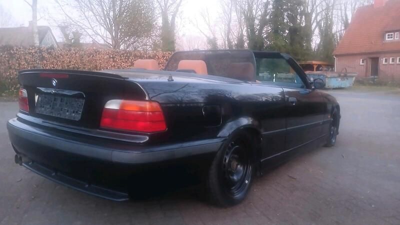 Schwarz Gebraucht 1998 BMW 320 Cabriolet M Sport Cabrio | 5.290 € (Superpreis) - Bild 1/4
