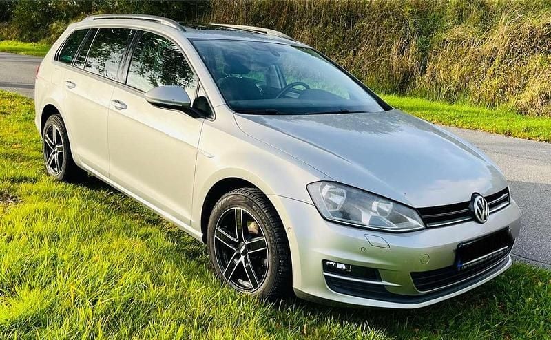 Grau Gebraucht 2014 VW Golf VII Cup Kombi | 5.999 € (Guter Preis) - Bild 1/4