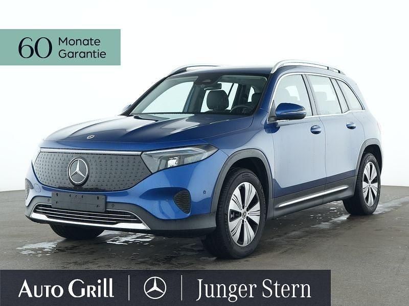 Metalliclack spektralblau (metallic) Gebraucht 2024 Mercedes EQB300 Progressive SUV | 36.690 € (Fairer Preis) - Bild 1/4