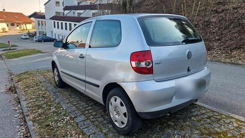 Gebraucht VW Fox 55 PS (40 kW) 2007 Silber Kleinwagen