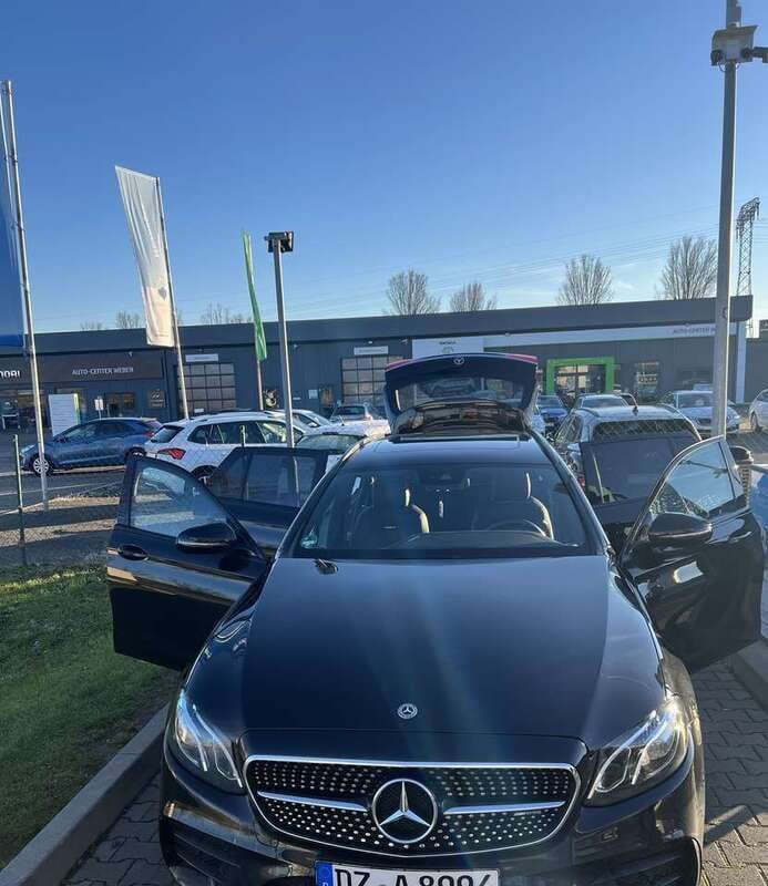 Schwarz Gebraucht 2017 Mercedes E43 AMG AMG Limousine | 34.999 € (Superpreis) - Bild 1/4