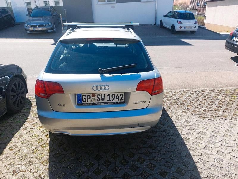 Gebraucht Audi A4 S-Line 140 PS (102 kW) 2007 Grau Kombi