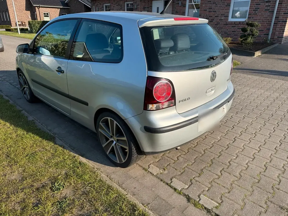 Usata VW Polo 75 CV (55 kW) 2008 Argento Utilitaria