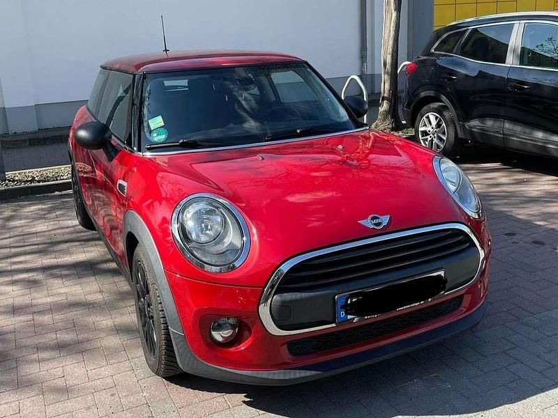 Usata Mini ONE 102 CV (75 kW) 2015 Rosso Utilitaria