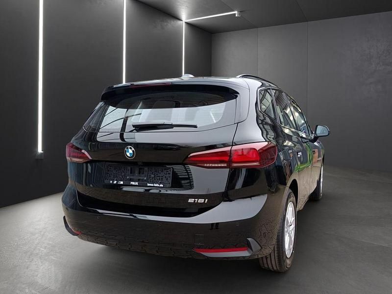 Neu BMW 216 Active Tourer 122 PS (89 kW) 2025 Schwarz uni Van / Kleinbus