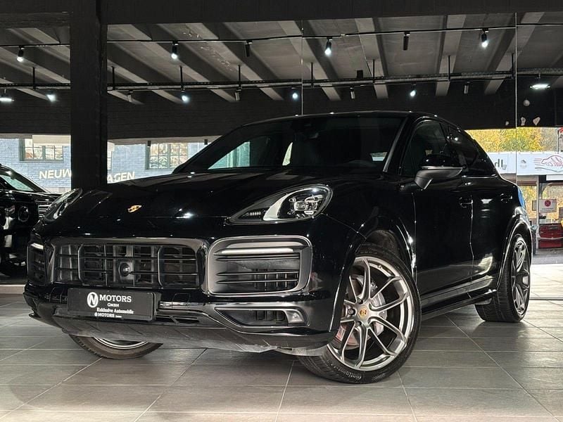 Schwarz Gebraucht 2021 Porsche Cayenne Coupe Chrono Coupé | 52.999 € - Bild 1/4