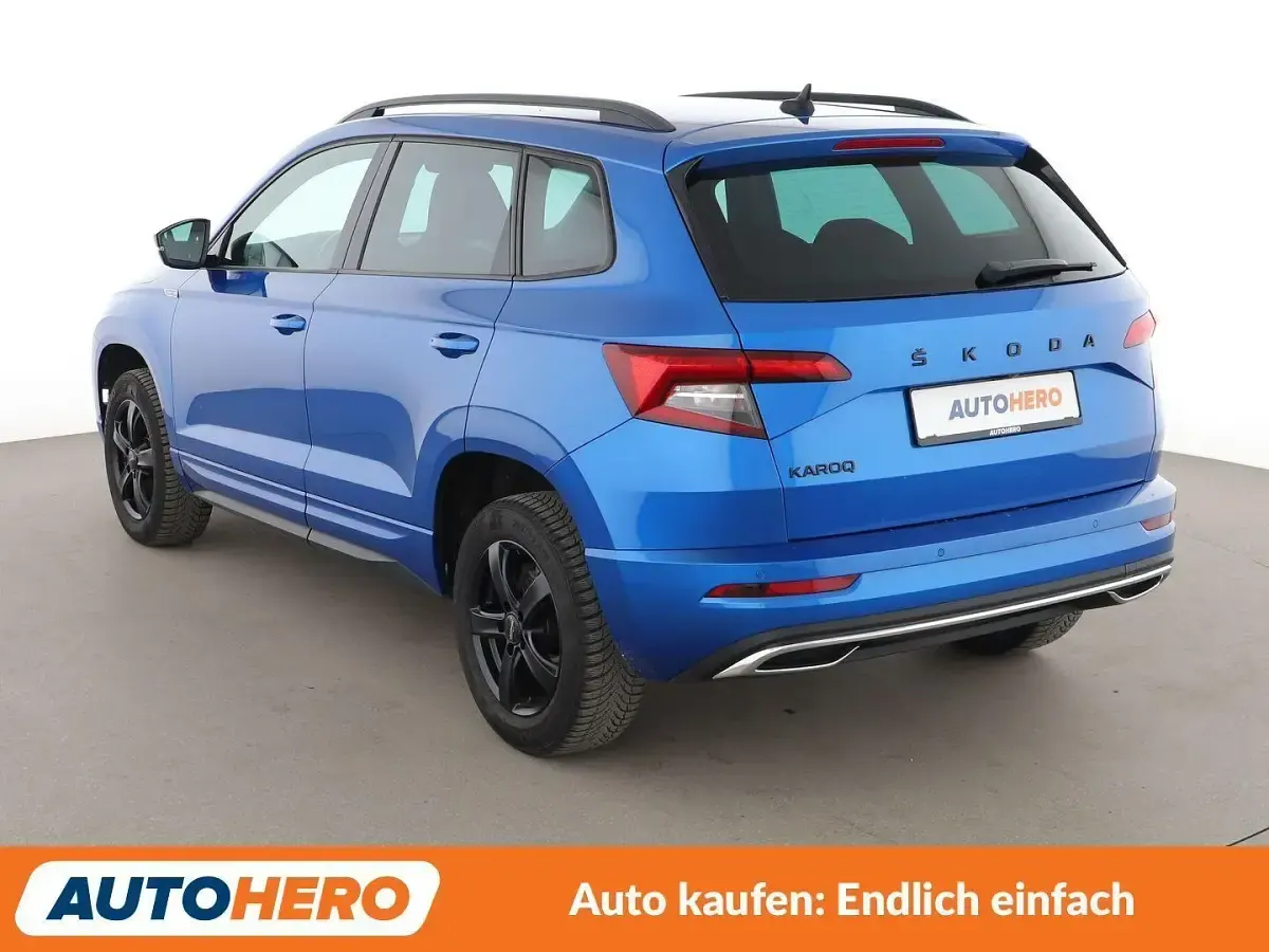 Gebraucht Skoda Karoq SportLine 150 PS (110 kW) 2020 Blau SUV