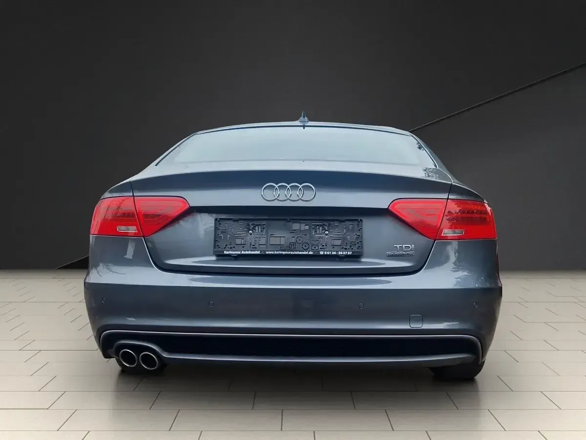 Gebraucht Audi A5 Sportback S-Line 190 PS (139 kW) 2015 Grau Kleinwagen