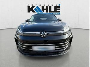 Neu VW Tiguan Elegance 150 PS (110 kW) 2026 Schwarz (grenadillschwarz) SUV