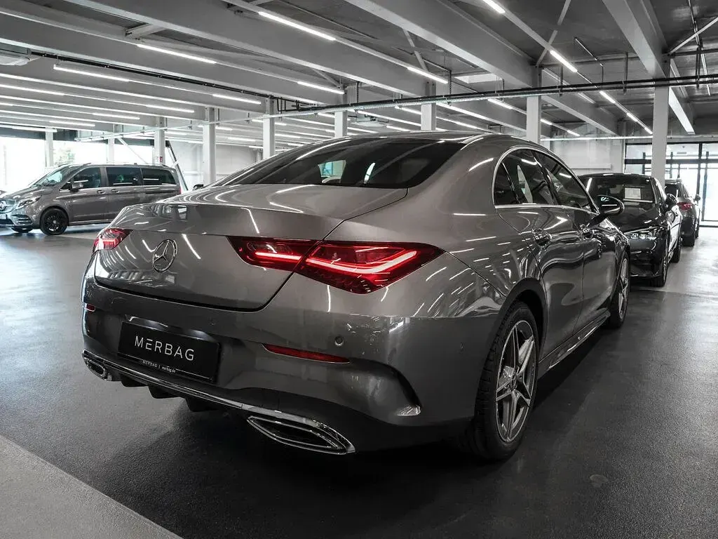 Gebraucht Mercedes CLA180 Advanced Plus 136 PS (100 kW) 2025 Grau Coupé