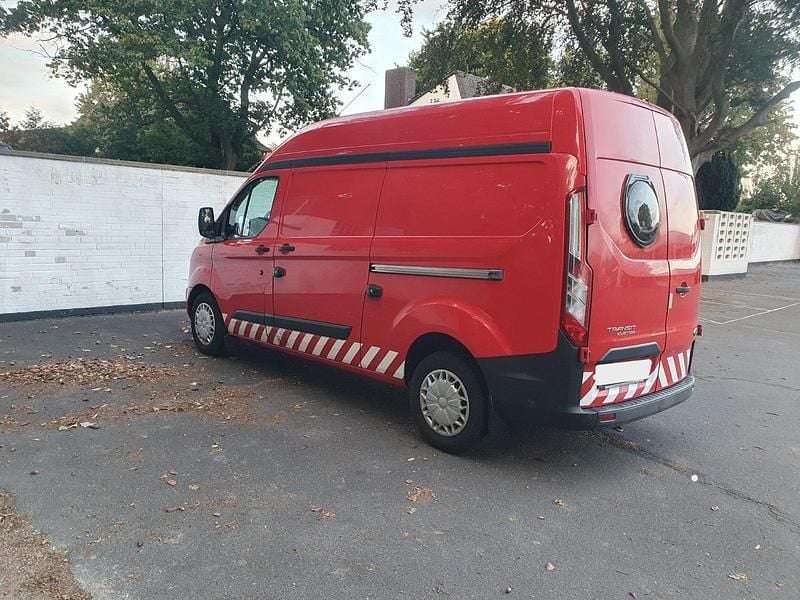 Gebraucht Ford Transit Custom 125 PS (91 kW) 2014 Rot Van / Kleinbus