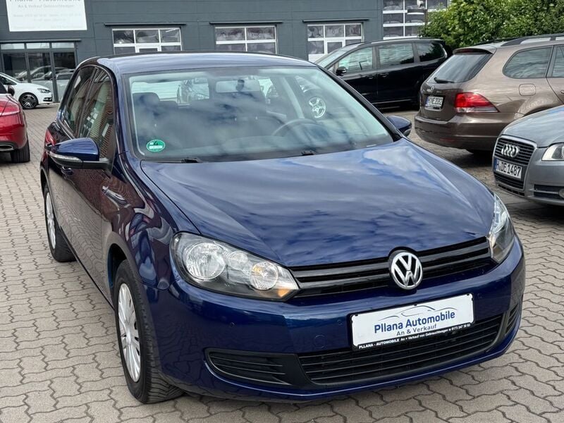 Blau Gebraucht 2011 VW Golf VI Limousine | 4.999 € (Guter Preis) - Bild 1/4