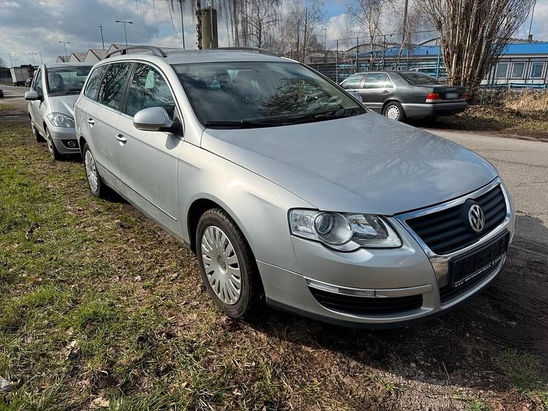 Gebraucht VW Passat 140 PS (102 kW) 2006 Grau Limousine