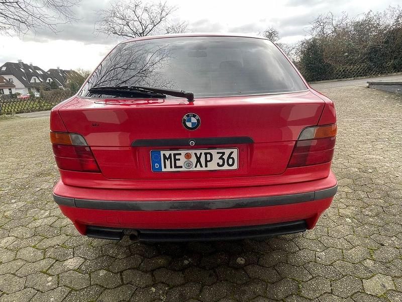 Gebraucht BMW 316 Compact Performance 102 PS (75 kW) 1995 Rot Kleinwagen