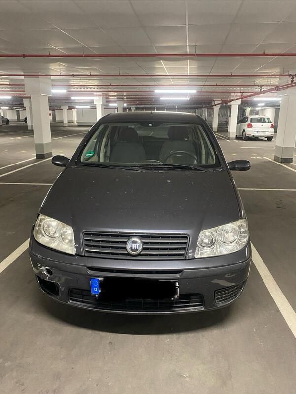 Blau Gebraucht 2003 Fiat Punto Kleinwagen | 800 € (Guter Preis) - Bild 1/4