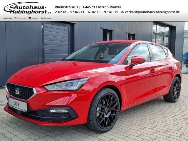 Rot Gebraucht 2024 Seat Leon Reference Limousine | 19.990 € (Guter Preis) - Bild 1/3