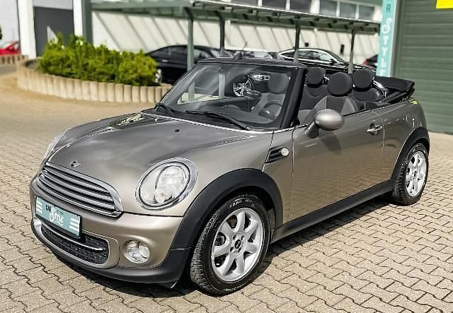 Beige Gebraucht 2012 Mini Cooper D Cabriolet Pepper Cabrio | 10.970 € (Fairer Preis) - Bild 1/4