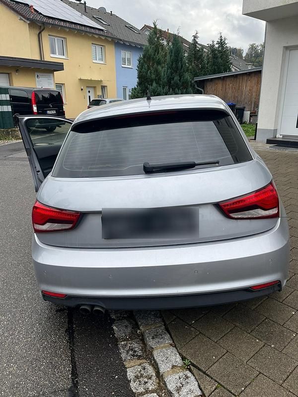 Gebraucht Audi A1 S-Line 130 PS (95 kW) 2016 Silber Kleinwagen