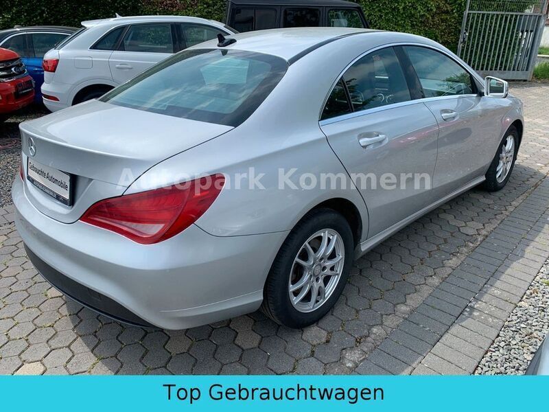 Gebraucht Mercedes CLA200 156 PS (114 kW) 2013 Silber Limousine